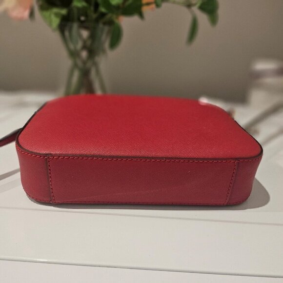 Michael Kors Jet Set Large Saffiano Leather Crossbody Bag - Picture 4 of 9